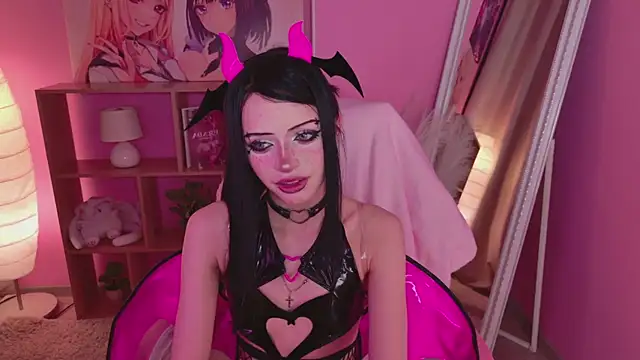 Dark Diva online show from 6, 3, 2026