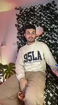 juancho hairy online show from 31, 3, 2026