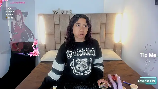 Mia Cavalli online show from 7, 3, 2026