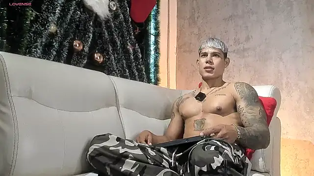 oruz stud online show from 12, 1, 2026