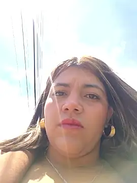 Ivy enjoy online show from 26, 4, 2026