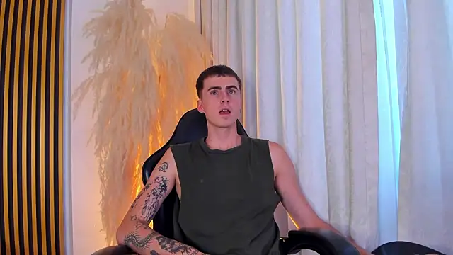 SpaceBoy1 online show from 12, 3, 2026