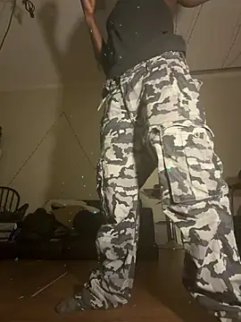 Cantgetenough0069 online show from 28, 4, 2026