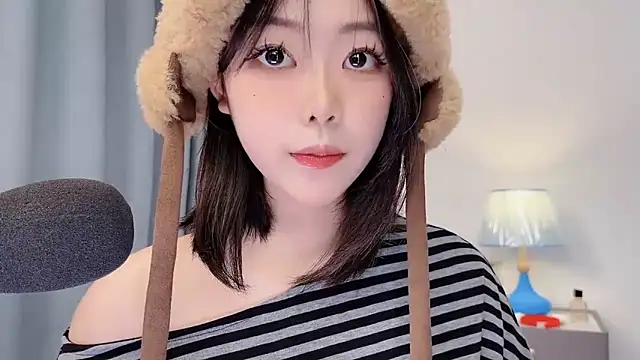 smalldaisy online show from 27, 4, 2026