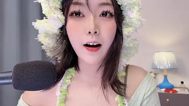 smalldaisy online show from 28, 4, 2026