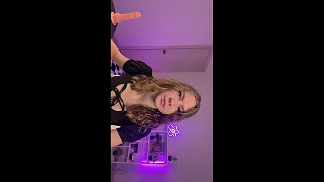 KellySunn online show from 25, 2, 2026