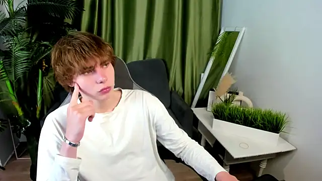 andyyzzz online show from 28, 6, 2026