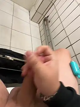 RimmingPussy24 online show from 22, 4, 2026