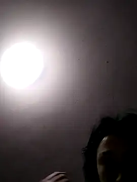 vanNe78 online show from 7, 3, 2026