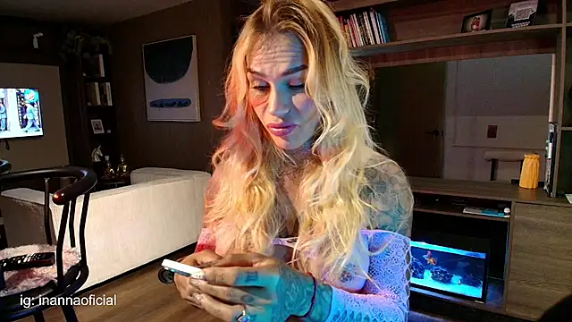 Ambrosia       online show from 17, 4, 2026