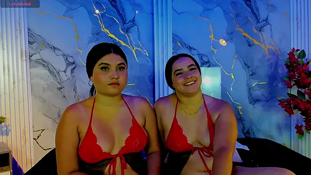 Snapshot of Scarlet_and_naomi chatting on 21, 3, 2026 Scarlet and naomi online show from 21, 3, 2026