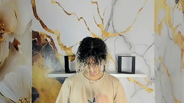 Victor LatinBoy online show from 7, 2, 2026