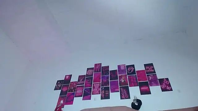 Snapshot of Atenea_Luxx chatting on 8, 3, 2026 Atenea Luxx online show from 8, 3, 2026