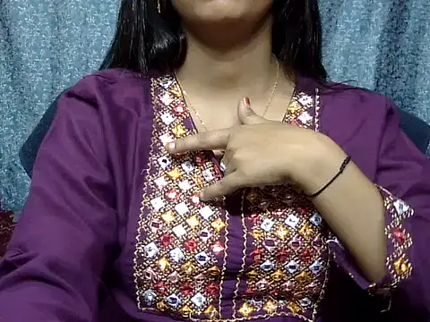 Snapshot of cute_Dirty_Diva chatting on 7, 5, 2026 cute Dirty Diva online show from 7, 5, 2026