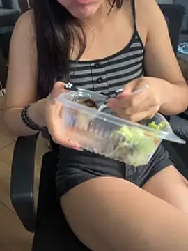 Sofii unicorn online show from 20, 4, 2026