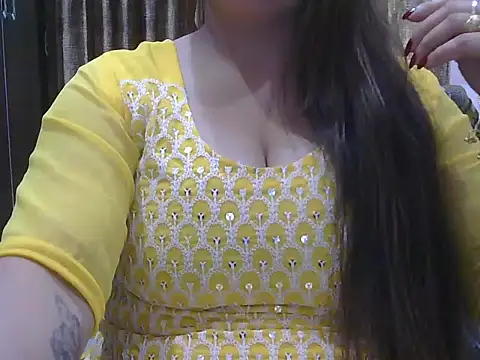 Snapshot of navdeepkour chatting on 19, 3, 2026 navdeepkour online show from 19, 3, 2026