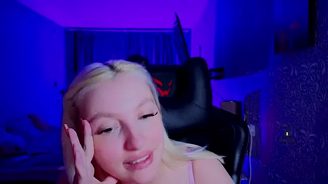 Snapshot of Eva_Vibe_ chatting on 19, 6, 2026 Eva Vibe online show from 19, 6, 2026