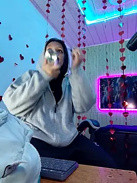 Snapshot of ashley-17 chatting on 17, 2, 2026 ashley-17 online show from 17, 2, 2026