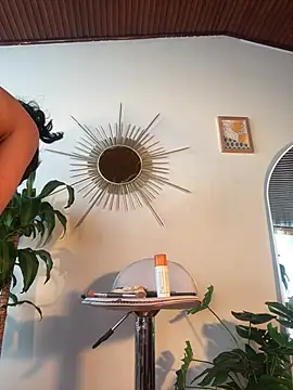  zoe bakerr online show from 13, 6, 2026