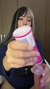 EmmaInPink online show from 6, 3, 2026