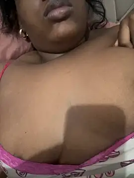 amorasecy online show from 27, 4, 2026