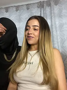 cute emmma online show from 13, 2, 2026