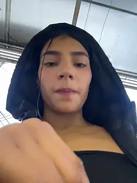 Ema Rose  online show from 22, 2, 2026