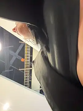 Snapshot of Ema_Rose_ chatting on 16, 5, 2026 Ema Rose online show from 16, 5, 2026