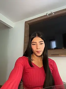 Snapshot of Ema_Rose_ chatting on 27, 5, 2026 Ema Rose online show from 27, 5, 2026