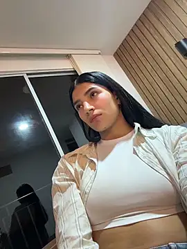 Snapshot of Ema_Rose_ chatting on 31, 5, 2026 Ema Rose online show from 31, 5, 2026