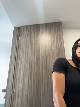 Snapshot of Ema_Rose_ chatting on 30, 6, 2026 Ema Rose online show from 30, 6, 2026