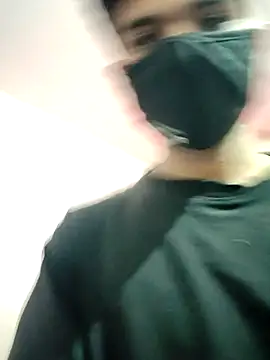 Snapshot of xrealcam699 chatting on 11, 1, 2026 xrealcam699 online show from 11, 1, 2026