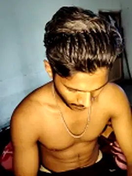 Snapshot of xrealcam699 chatting on 9, 3, 2026 xrealcam699 online show from 9, 3, 2026