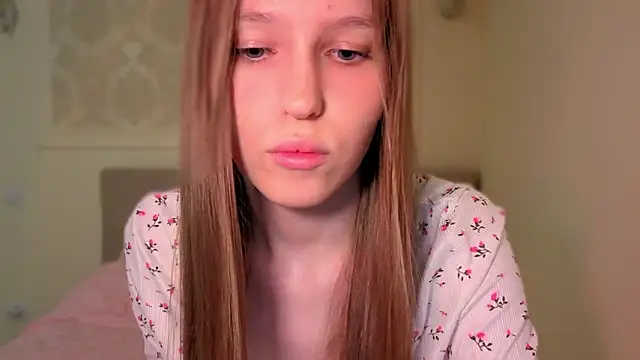 Alllura online show from 6, 3, 2026