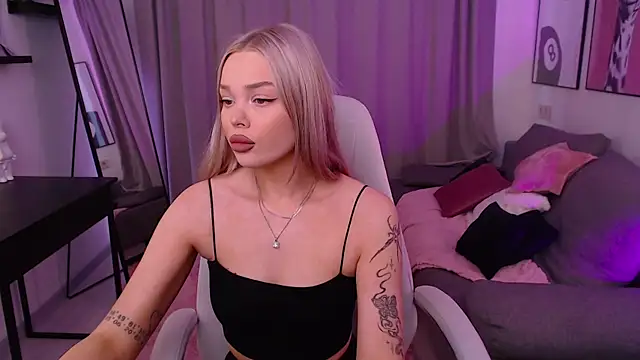 Leslie Caronn online show from 9, 1, 2026