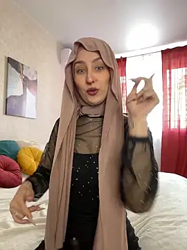 Snapshot of LuxBrunette_ chatting on 30, 5, 2026 LuxBrunette online show from 30, 5, 2026