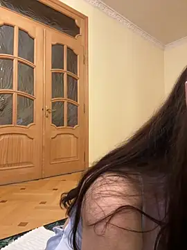 Snapshot of LuxBrunette_ chatting on 14, 6, 2026 LuxBrunette online show from 14, 6, 2026