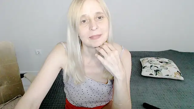 MiLenaMilf online show from 14, 2, 2025