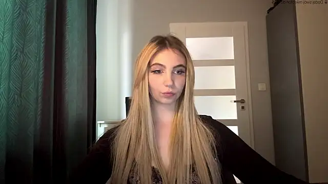 TeenLily online show from 19, 5, 2026