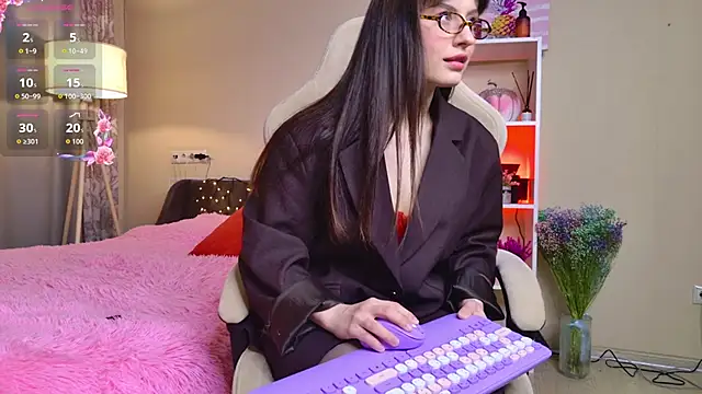 Mirellune online show from 27, 2, 2026