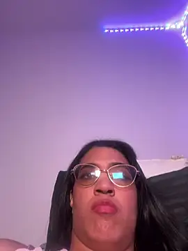 ValentinaEvanz online show from 10, 7, 2026