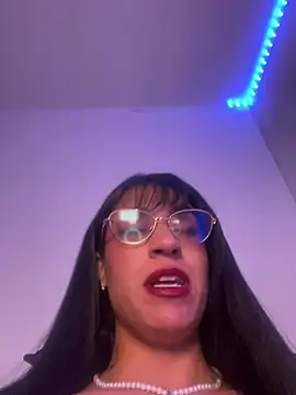 ValentinaEvanz online show from 25, 7, 2026