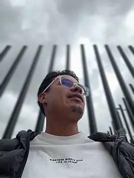 Latin Paisa Boy online show from 14, 7, 2026