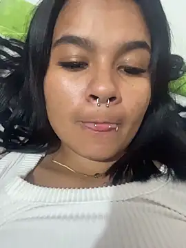 Chloe cortes online show from 11, 5, 2026