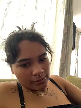 Chloe cortes online show from 8, 6, 2026