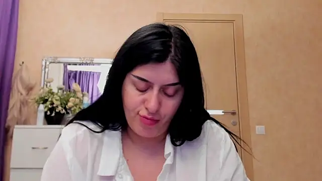 NayaNoirX online show from 24, 4, 2026