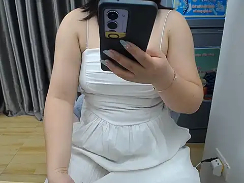 Coffee Milktea online show from 3, 7, 2026