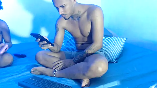  keylafisher  online show from 23, 4, 2026