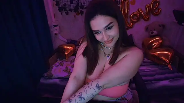 AlisiaRose online show from 10, 4, 2026