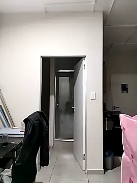 Bra-G online show from 4, 2, 2026